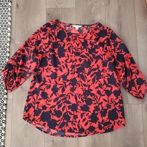Floral pull over 3/4 sleeve blouse